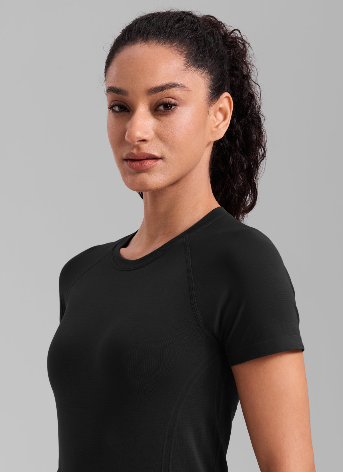 CRZ YOGA Women's Running Classic Fit Shirts Seamless Short Sleeves Black